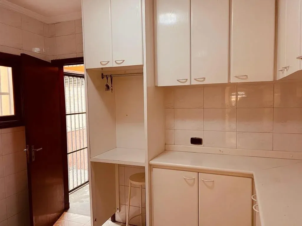 Imagem Casa para Venda, City América, 4 dormitórios, 2 suítes, 3 banheiros, 4 vagas