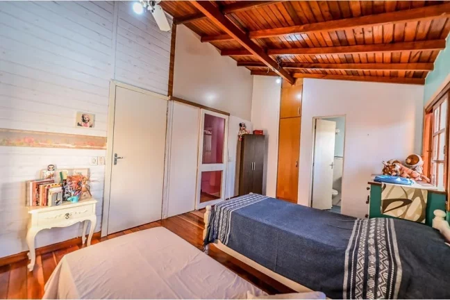 Imagem Casa em Condomínio para venda no bairro Santa Tereza em Porto Alegre
