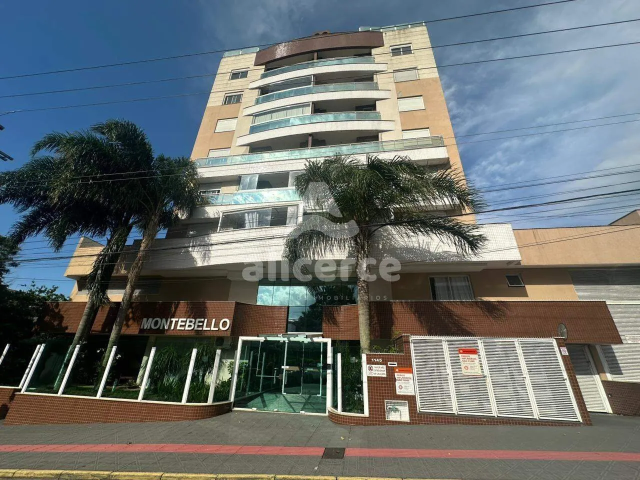 Imagem Apartamento à venda - 2 quartos I 1 suíte I 70m² I Sacada com churrasqueira - em Jardim Atlântico - Florianópolis