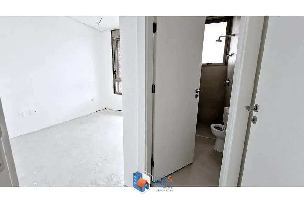 Imagem Apartamento à venda 3 Quartos 3 Suites 3 Vagas 189M² Vila Nova Conceição São Paulo - SP