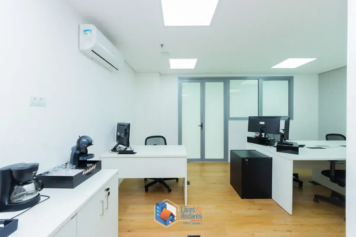 Imagem Conjunto comercial para venda em Santo Amaro, 80m²