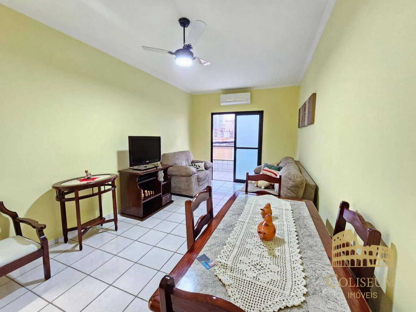 Imagem Apartamento com 1 dormitório à venda, 57 m² por R$ 335.000,00 - Vila Assunção - Praia Grande/SP