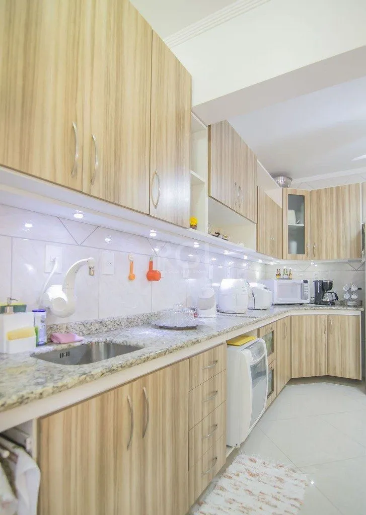 Imagem Casa para Venda - 252m², 3 dormitórios, sendo 1 suites, 3 vagas - Parque Santa Fé