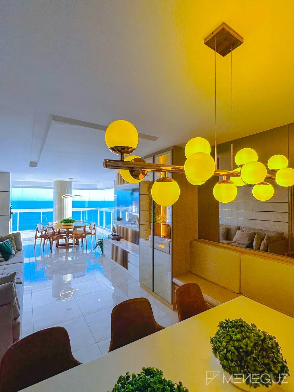 Imagem Apartamento 4 quartos, sendo 4 suítes a venda de frente para o mar na Praia do Morro em Guarapari