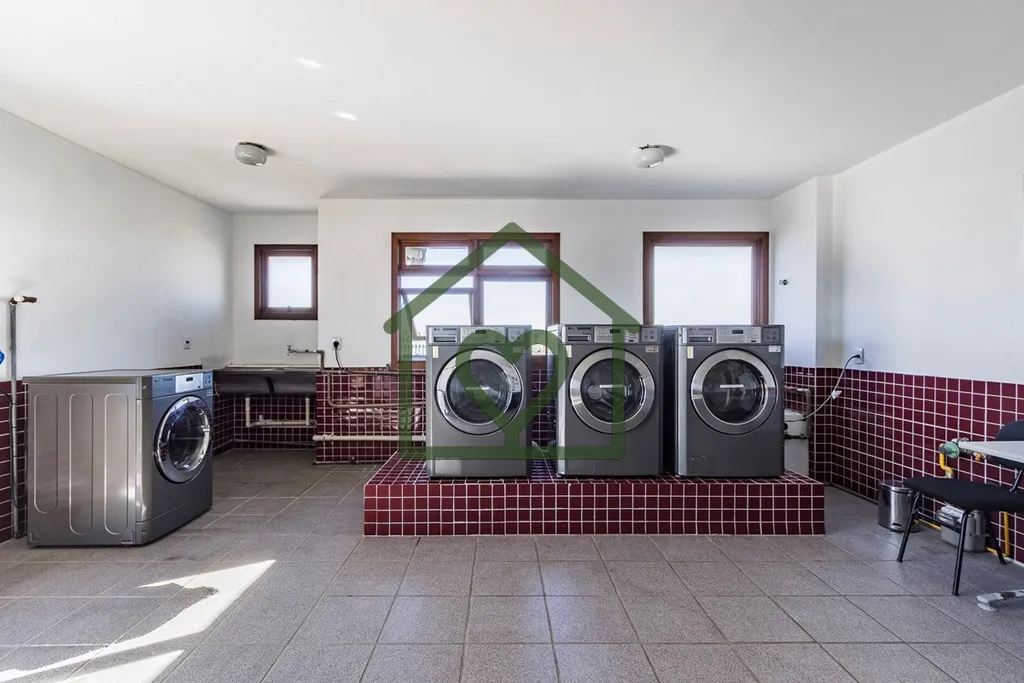Imagem APARTAMENTO DE 61m² COM 2 DORMITÓRIOS, 1 BANHEIRO, SALA COM AMPLA SACADA, COZINHA PLANEJADA E LAVA...