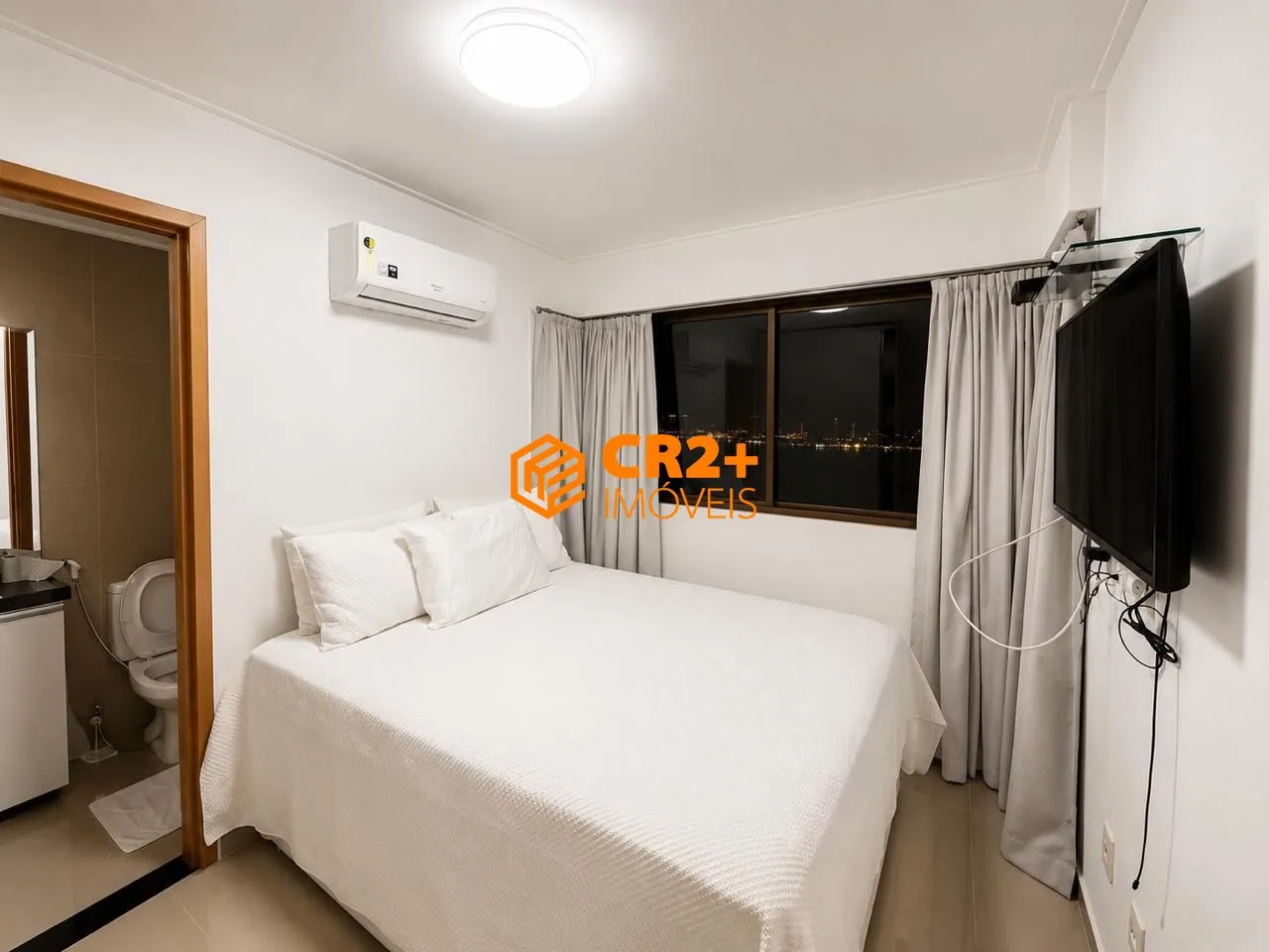 Imagem Vendo excelente apartamento porteira fechada em boa viagem com 137m2, 4 quartos