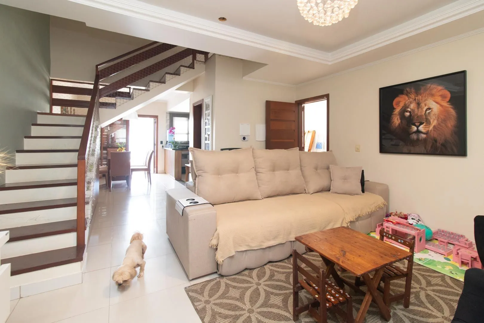 Imagem Casa de 03 dormitorios com suite e piscina no bairro Hipica - Porto alegre/Rs