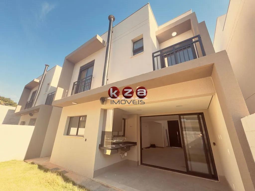 Imagem Casa a venda no Condomínio Villa Arte 28 em Vinhedo-SP: 3 suítes, 2 salas e 140m² de área!