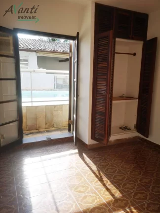 Imagem Casa à venda no bairro Guaiúba em Guarujá/SP
