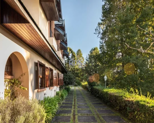 Imagem CASA RESIDENCIAL em Campos do Jordão - SP, Capivari