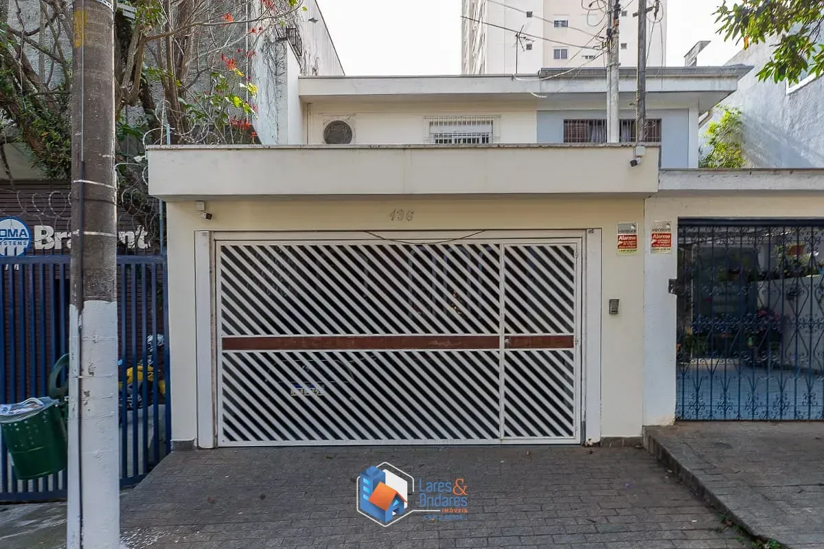 Foto do imóvel Casa para venda em Jardim Aeroporto com 2 quartos, sendo 2 suítes, 136m² em Rua Padre Leonardo