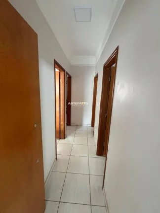 Imagem CASA COM PISCINA NO MENEGHETTI