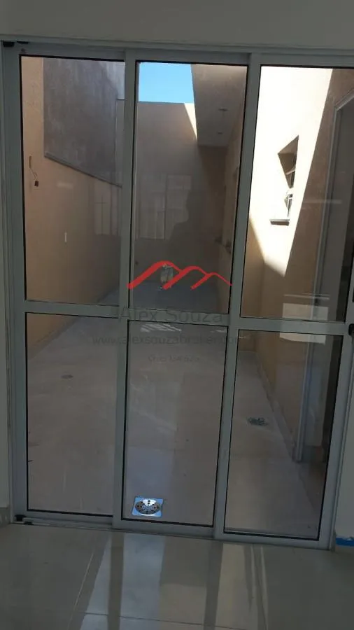 Imagem Casa para Venda em Hortolândia, Loteamento Jardim Vila Verde, 3 dormitórios, 1 suíte, 2 banheiros, 2 vagas