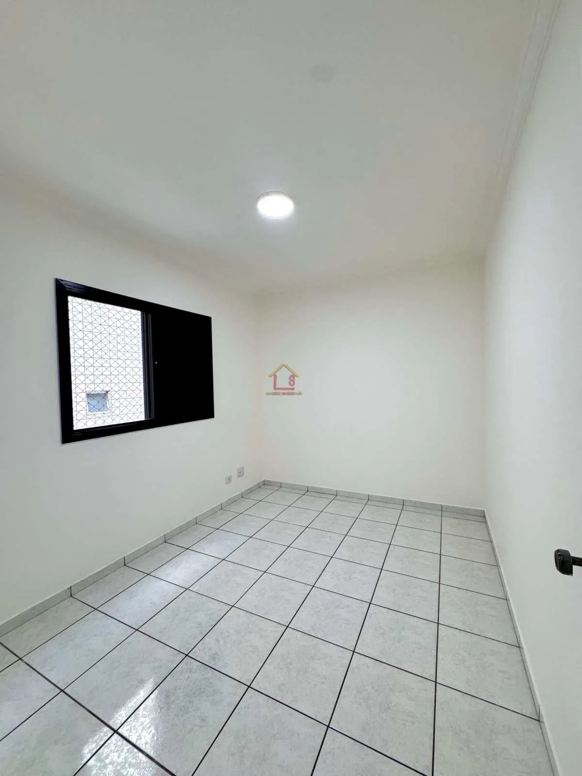Imagem Apartamento à venda em Praia Grande, Guilhermina, com 1 quarto, 45m2