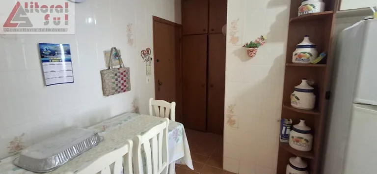 Imagem Imperdível: Apartamento de 3 quartos e 130m² à venda em Praia Grande-SP, bairro Tupi. Confira já!