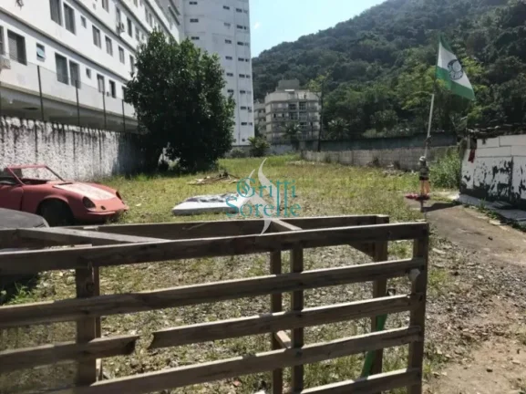 Imagem Terreno Plano à Venda no Guarujá/SP.
