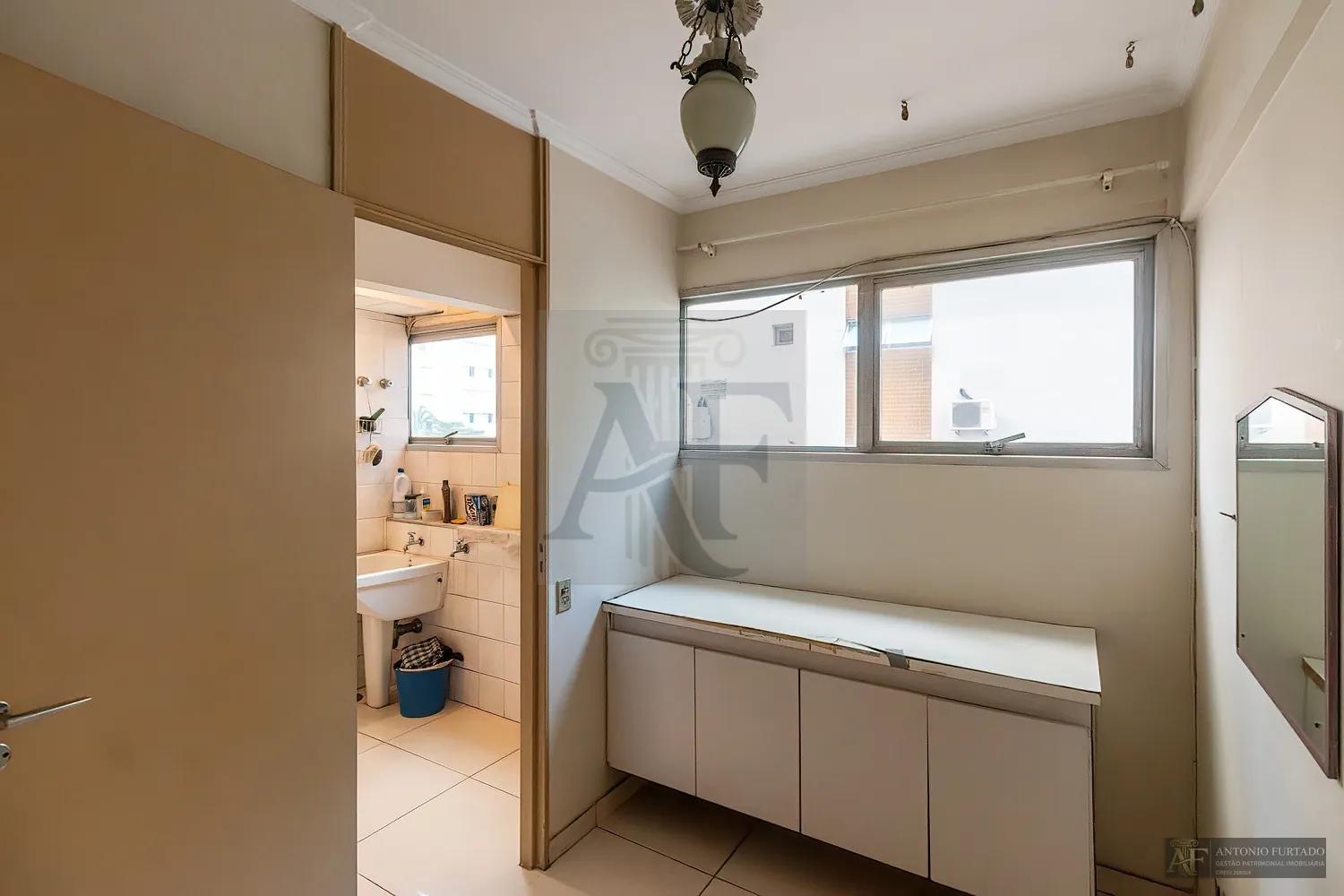 Imagem Apartamento à venda em Itaim Bibi, São Paulo