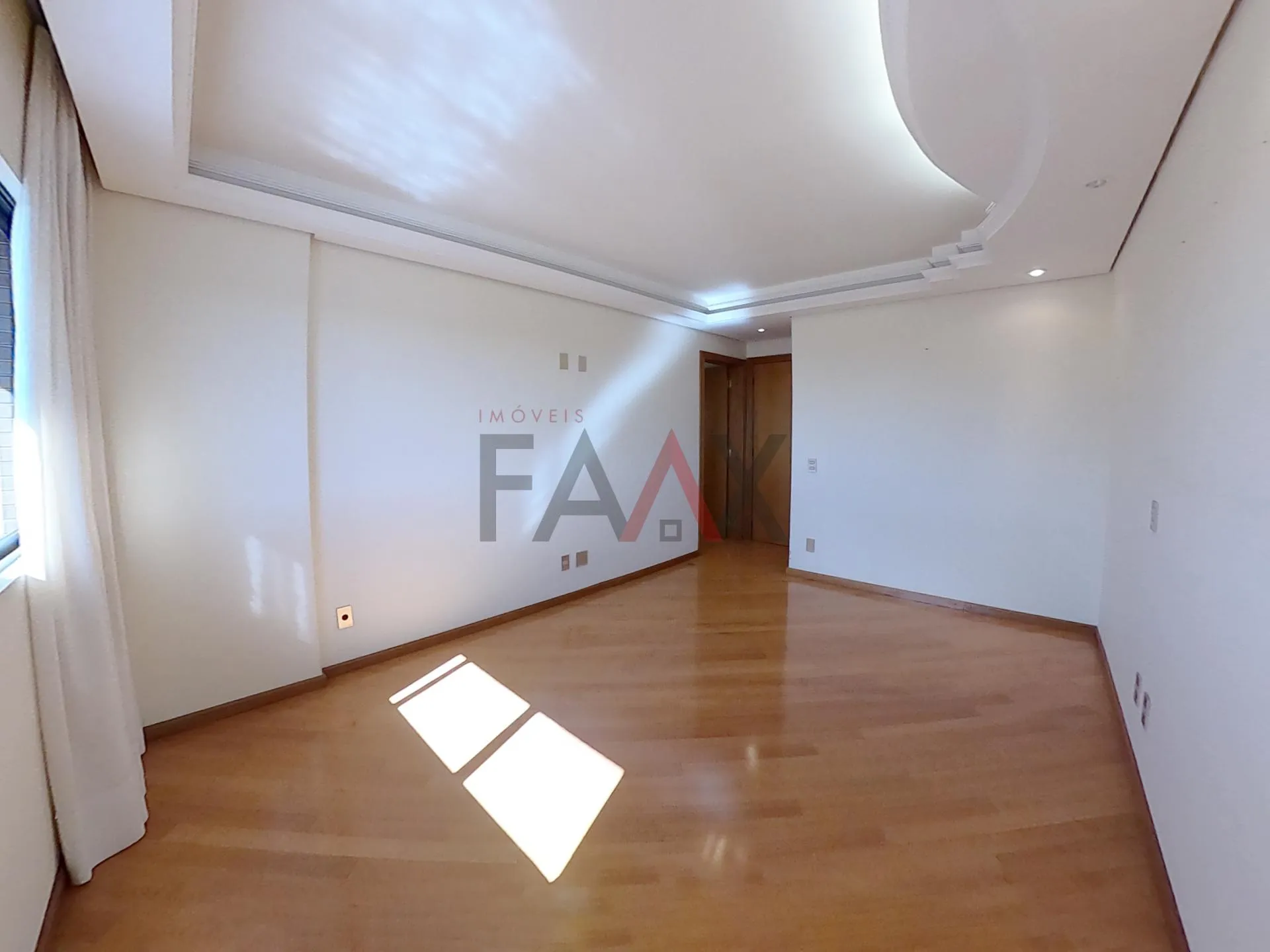 Imagem Apartamento para locação no centro ao lado da Catedral em Guarapuava - PR