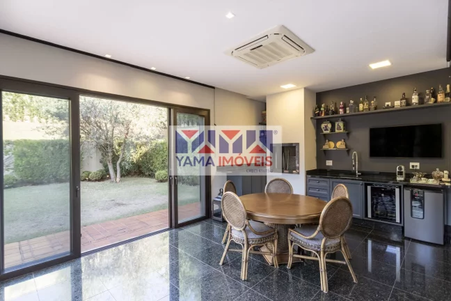 Imagem Casa Alto Padrão Condomínio Aspen 495 m²