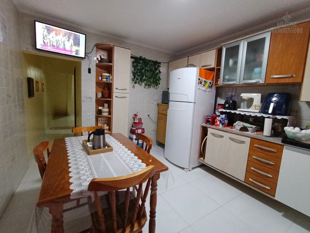 Imagem Seu Novo Sobrado Espera por Você! Conforto, Espaço e Qualidade de Vida