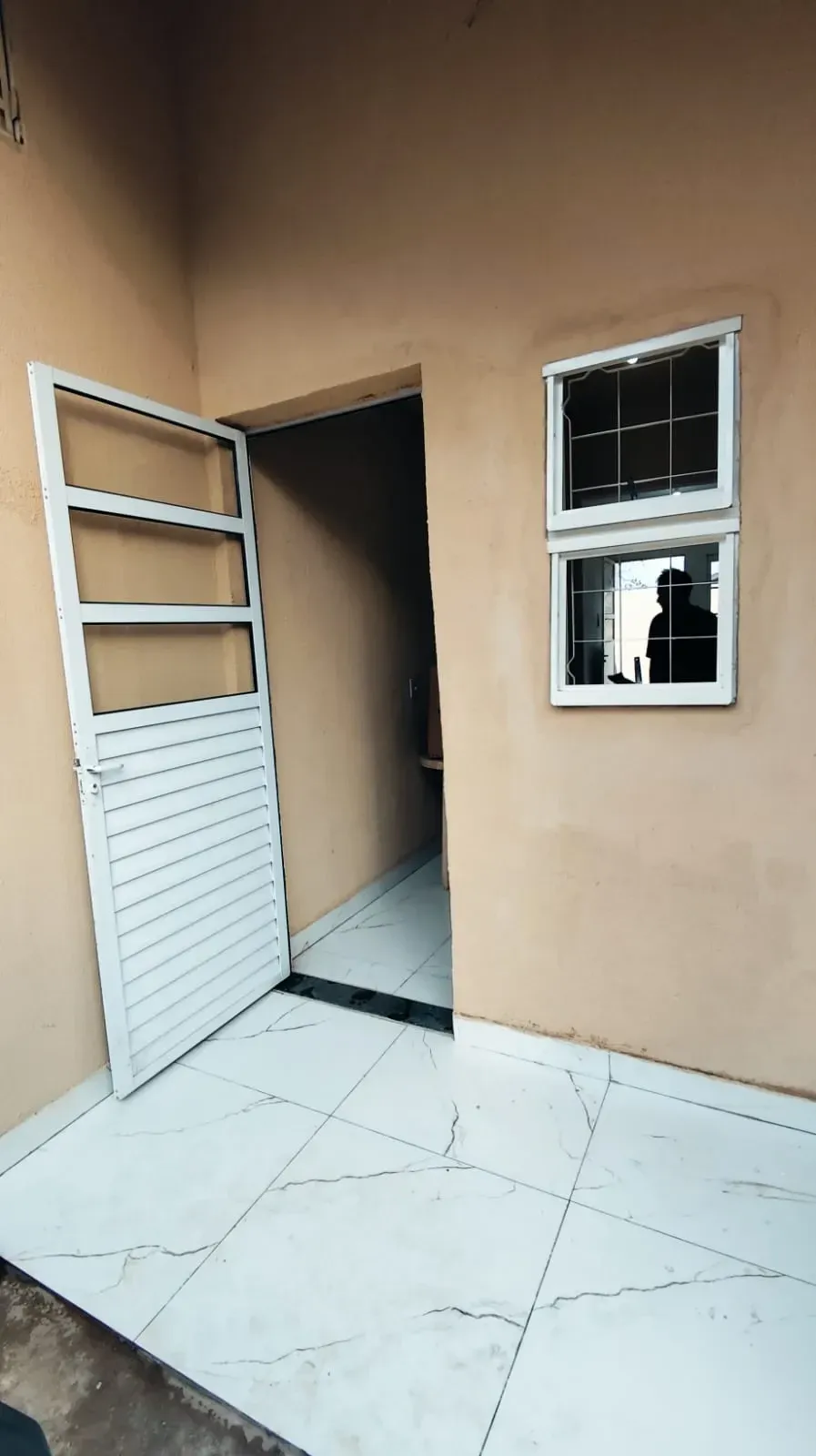 Imagem Casa com 2 Quartos à Venda, 46 m² em Parque Residencial Dignidade - São José do Rio Preto