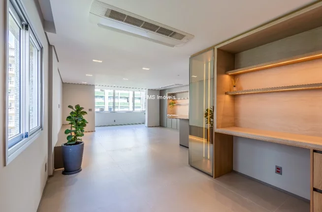 Imagem Apartamento à venda no Itaim Bibi: 3 quartos, 2 suítes, 185m² - Imperdível oportunidade em São Paulo-SP!