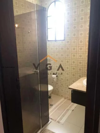 Imagem Sobrado para Venda em São Paulo, Vila Carrão, 5 dormitórios, 3 suítes, 4 banheiros, 3 vagas