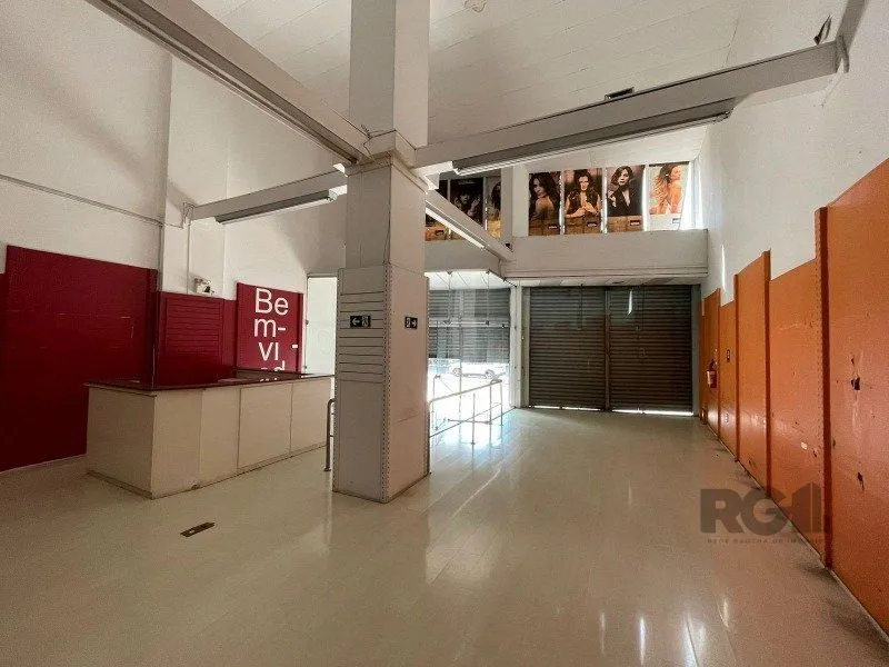 Imagem Loja Ampla para Aluguel na Av. Benjamin Constant - Bairro Floresta