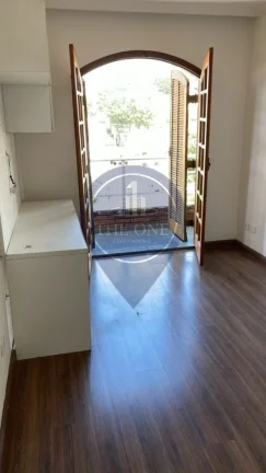 Imagem Magnífica casa à venda em São Paulo-SP, Jardim da Glória: 4 quartos, 2 suítes, 2 salas, 4 banheiros, 2 vagas, 217m².