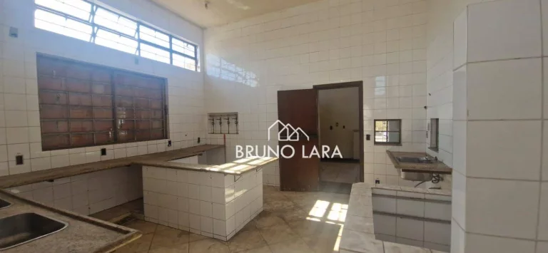 Imagem Loja com estacionamento disponível para venda - Bairro Filadélfia - Betim/MG