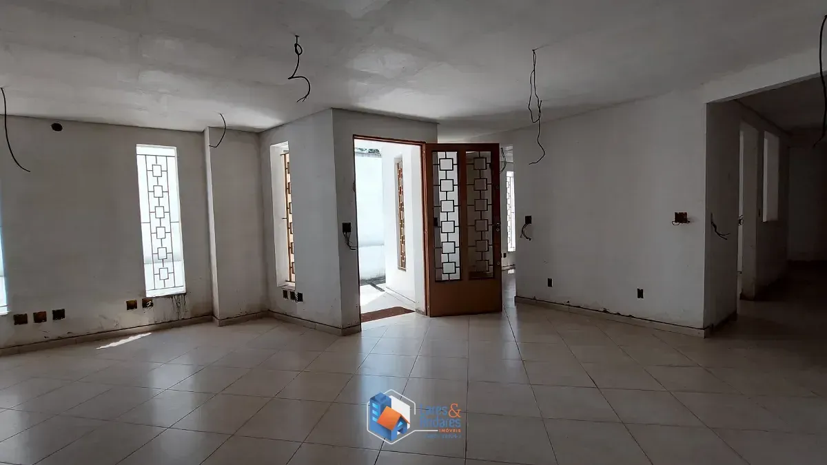 Imagem Casa para venda em Brooklin com 3 quartos, sendo 2 suítes, 477m²