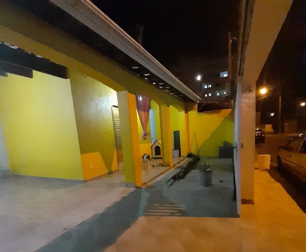 Foto do imóvel Casa à venda 3 Quartos, 1 Suite, 2 Vagas, 250M², Loteamento Residencial Andrade, Pindamonhangaba - SP