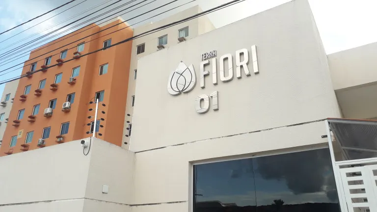 Apartamento com 2 Quartos para Alugar, 50 m² em Centro - Ananindeua