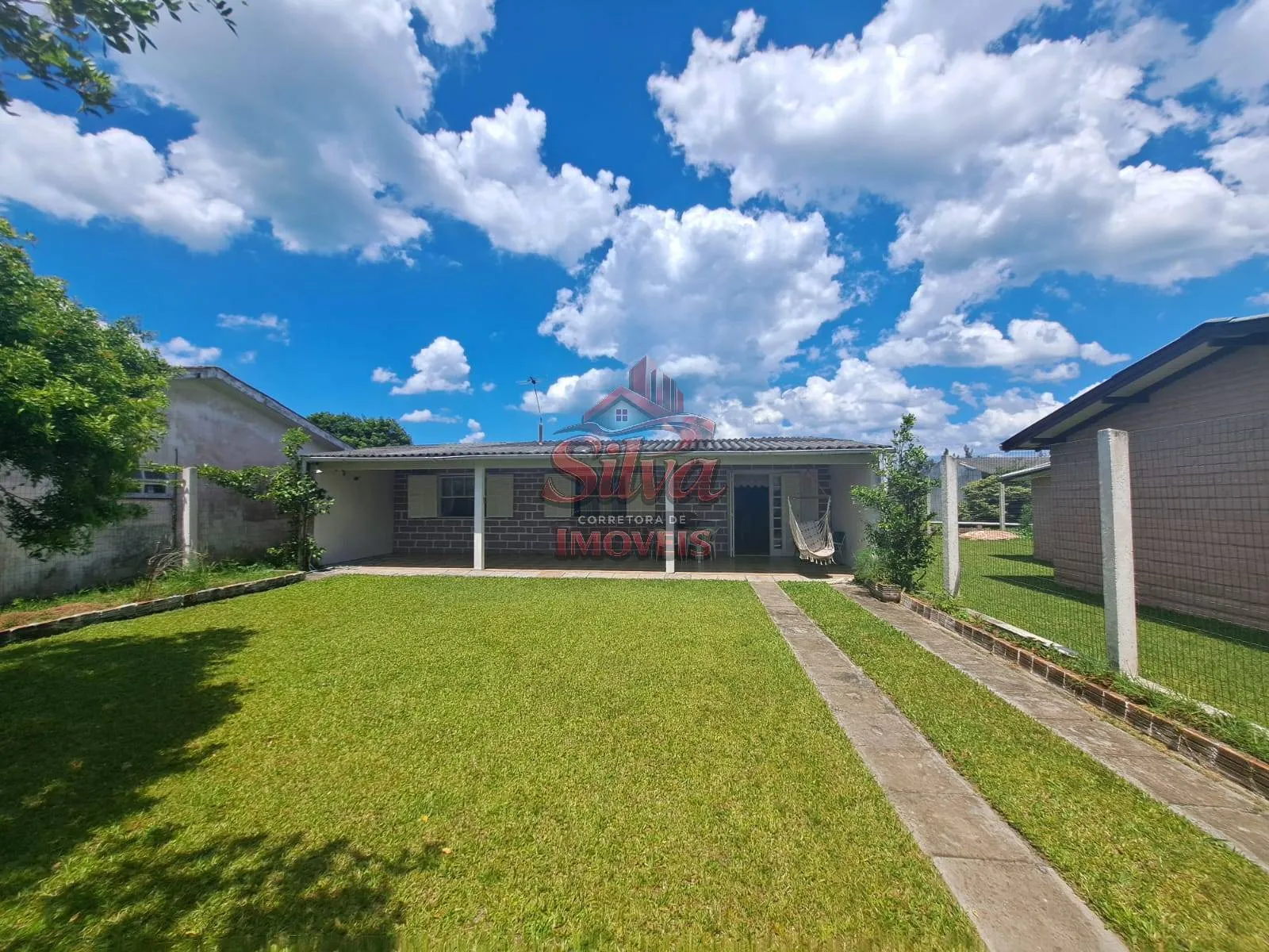 Imagem C38 | Casa Escriturada com 03 Dormitórios (01 Suíte) a 500m do Mar