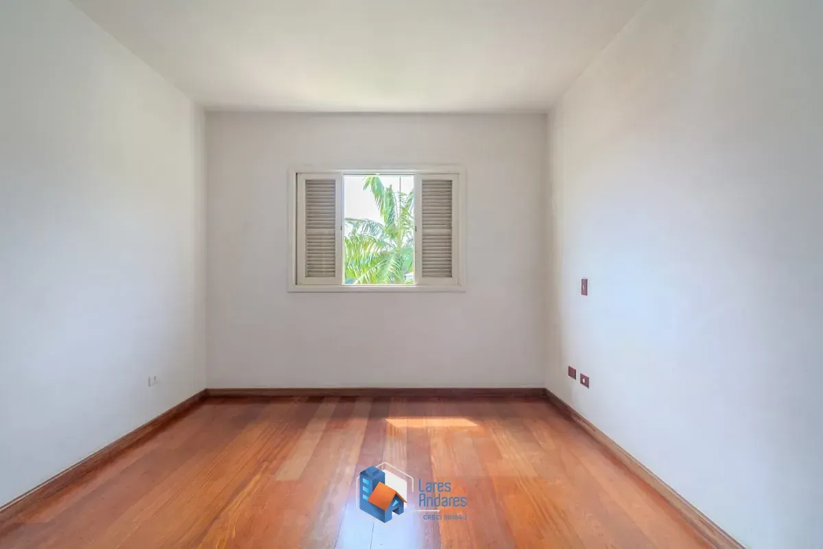 Imagem Casa para venda em Jardim Leonor com 4 quartos, sendo 2 suítes, 354m²