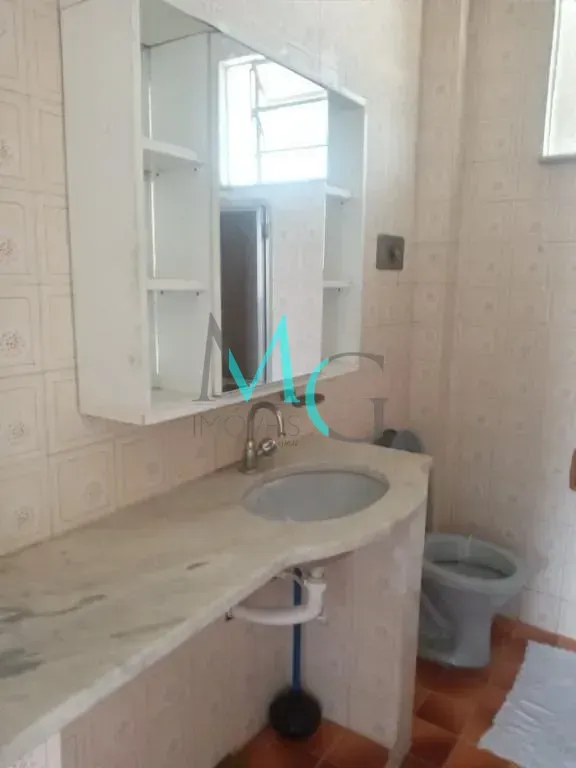 Imagem Sobrado com 2 dormitórios à venda, 80 m² por R$ 160.000,00 - Campo Grande - Rio de Janeiro/RJ