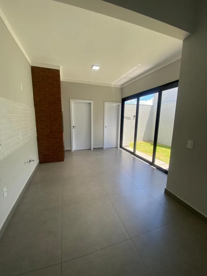 Imagem Casa à venda em Cascavel - Loteamento Colinas Tropical - Em Obras - Construção