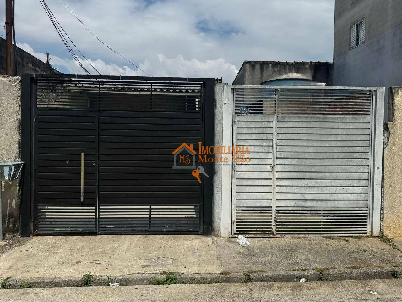 Imagem Casa com 3 dormitórios à venda, 200 m² por R$ 650.000,00 - Parque São Miguel - Guarulhos/SP