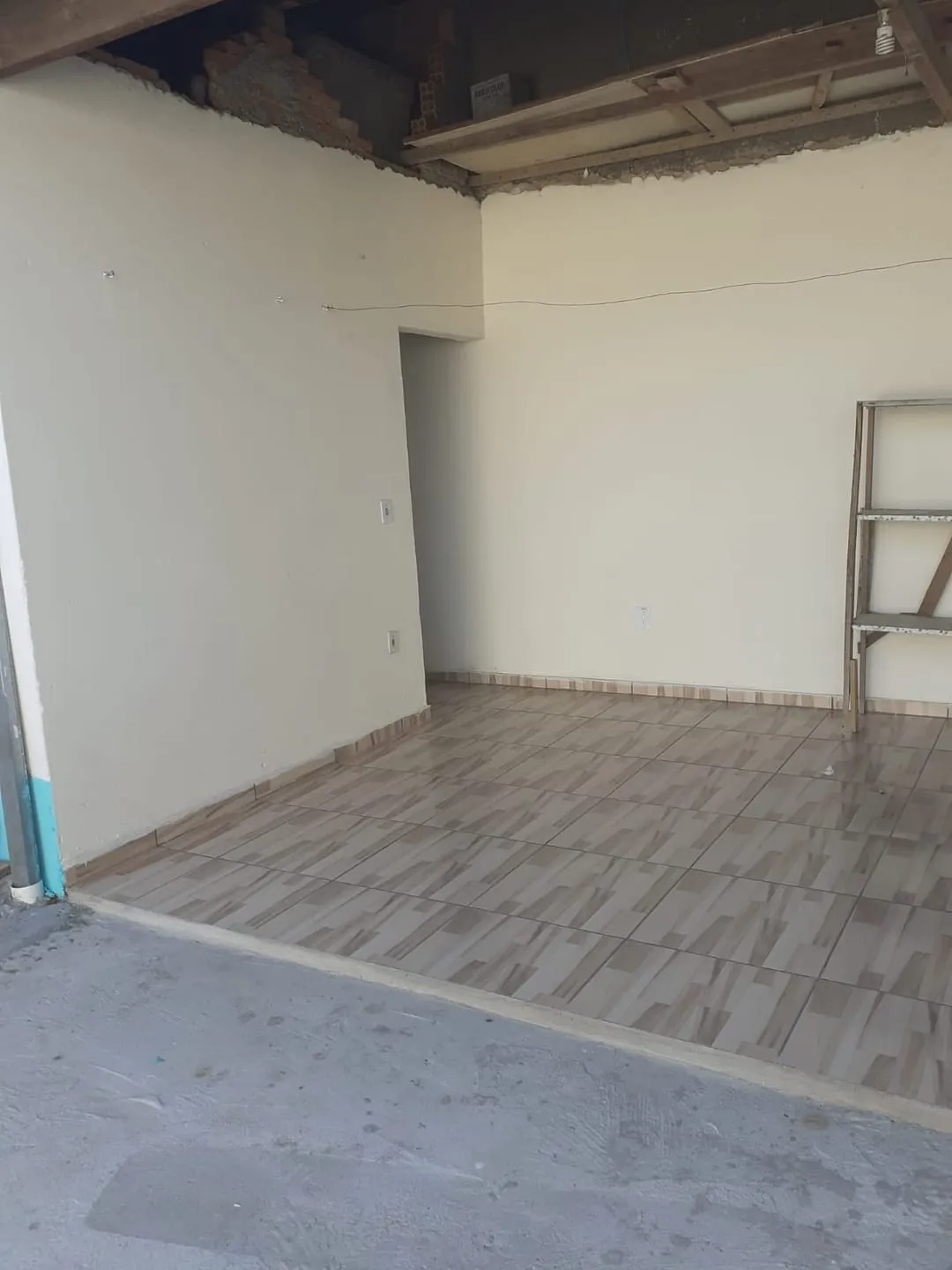 Imagem Casa à venda 2 Quartos, 2 Vagas, 250M², Jardim Eloyna, Pindamonhangaba - SP