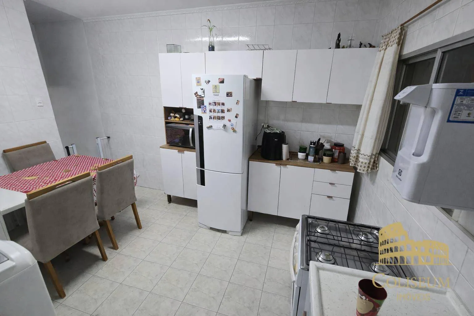 Imagem Kitnet com 1 dormitório à venda, 38 m² por R$ 197.000,00 - Canto do Forte - Praia Grande/SP