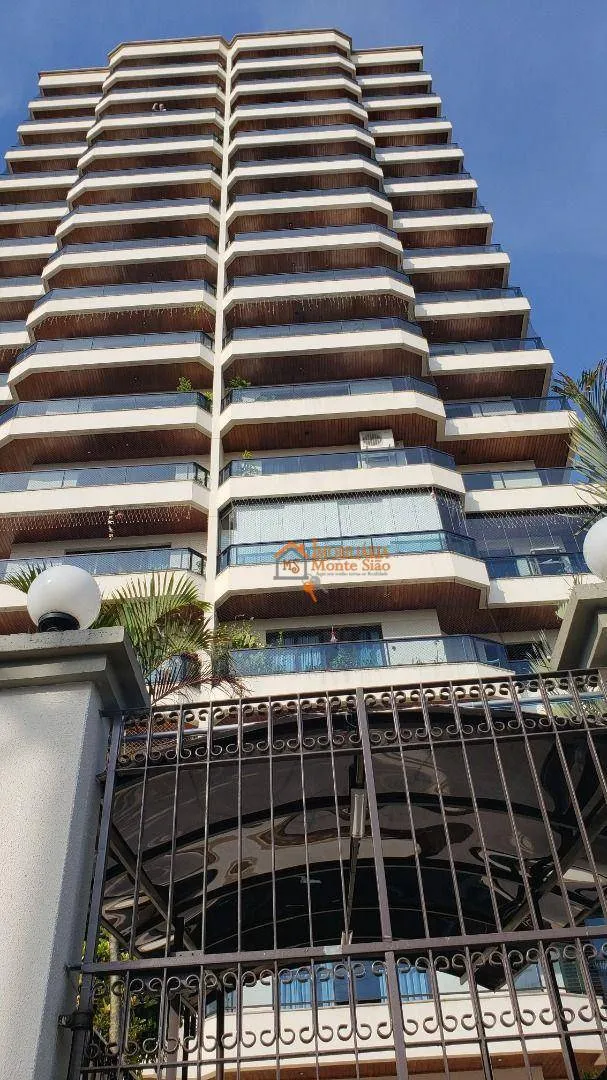 Imagem Apartamento com 3 dormitórios à venda, 145 m² por R$ 950.000,00 - Vila Milton - Guarulhos/SP