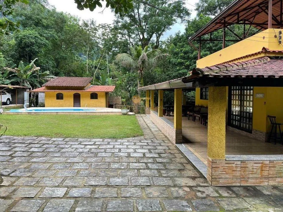 Imagem Casa para Venda em Guapimirim / RJ no bairro Limoeiro