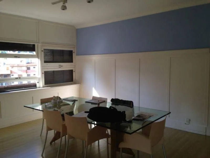Imagem Apartamento para Venda - 512m², 4 dormitórios, sendo 2 suites, 2 vagas - Rio Branco
