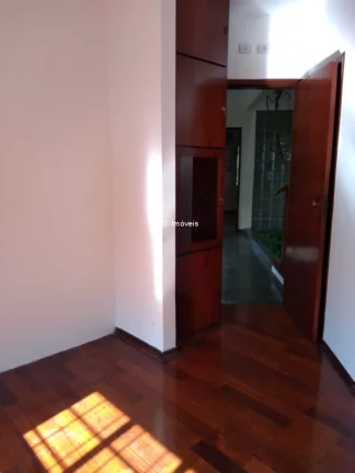 Imagem Imperdível: Casa de Luxo no Jardim da Saúde, São Paulo - 3 quartos, 3 suítes, 3 salas, 4 banheiros, 4 vagas - 510 m²