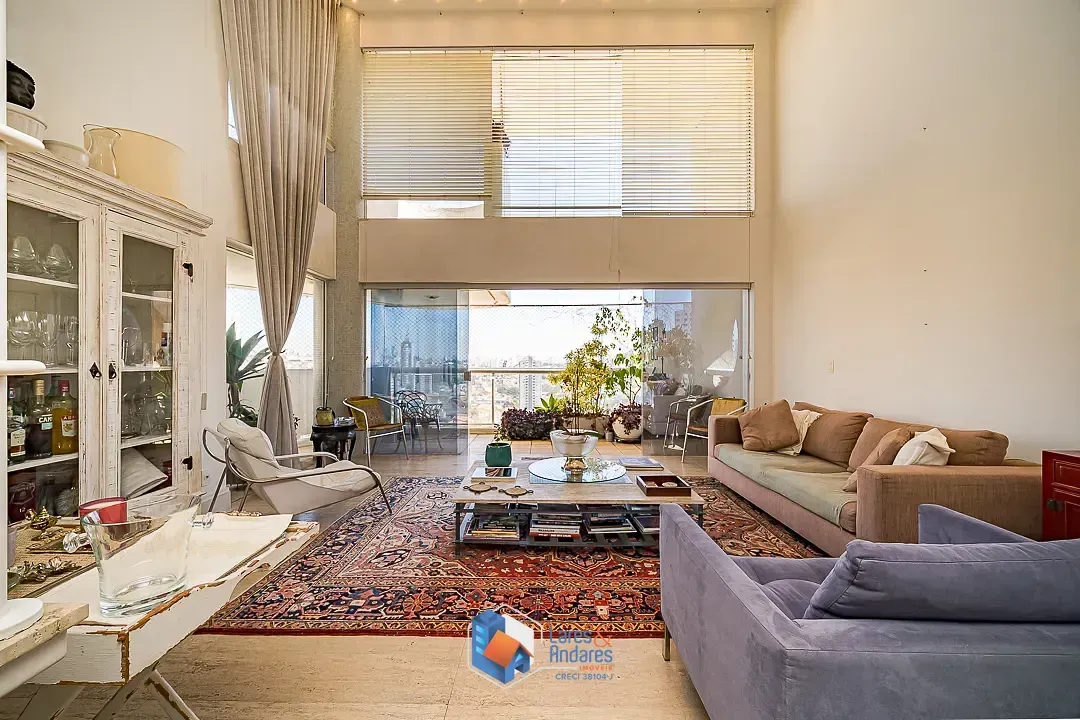 Foto do imóvel Duplex para venda e locação em Perdizes com 4 quartos, sendo 2 suítes, 222m² em Rua Capital Federal