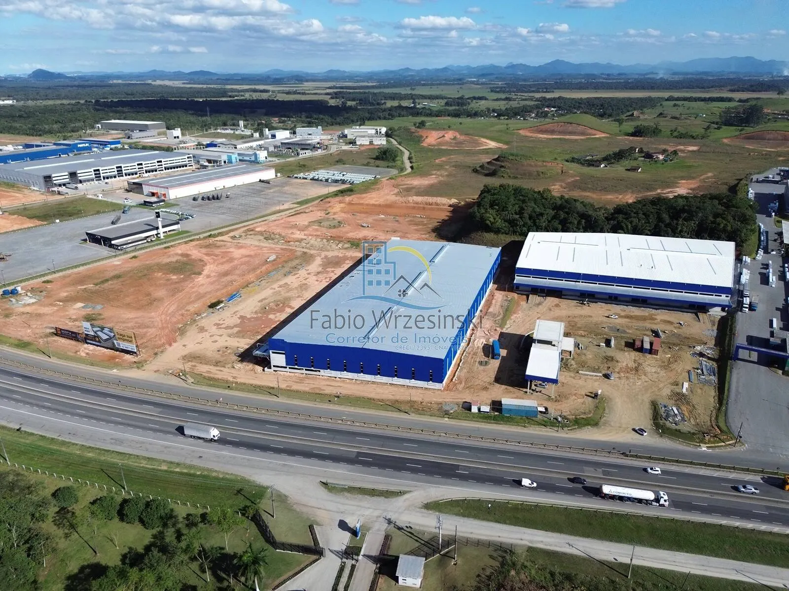 Imagem Galpões Industriais Premium para Locação na BR-101