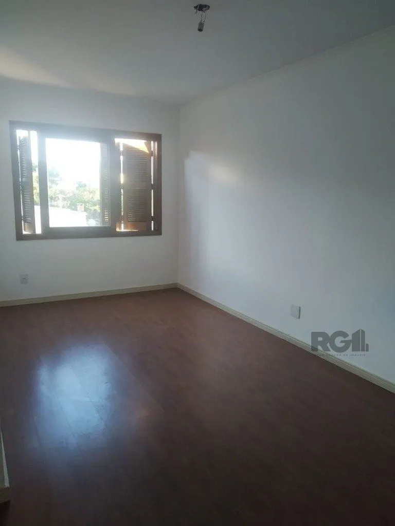 Imagem Excelente DUPLEX de 90m² com 2 dormitórios e 2 vagas.
