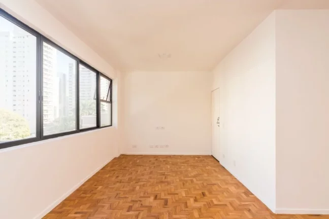 Foto do imóvel APARTAMENTO RESIDENCIAL em São Paulo - SP, Moema em Alameda dos Maracatins