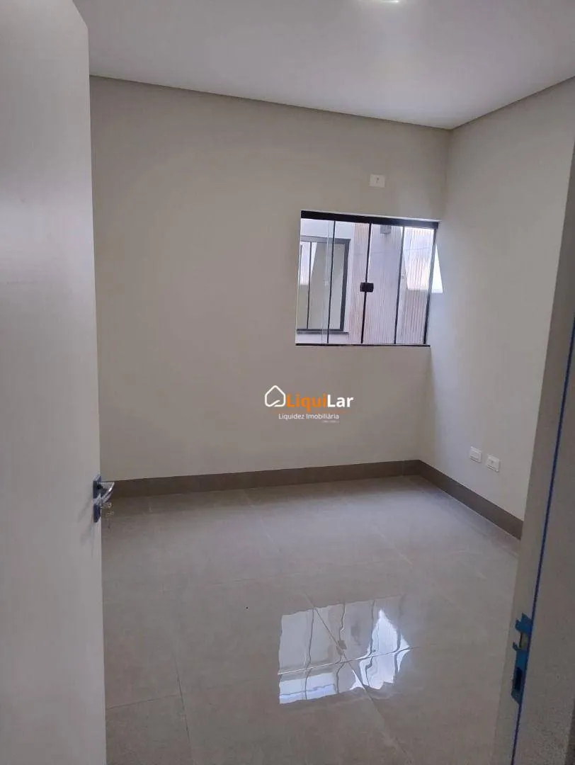 Imagem Casa Térrea à Venda no Rita Vieira com Piscina, Pé-Direito Duplo, Suíte e Área Gourmet