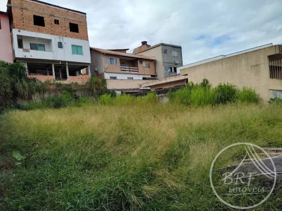 Imagem Vendo Terreno totalmente plano na Kurt Ratour em Capoeiras Florianópolis SC